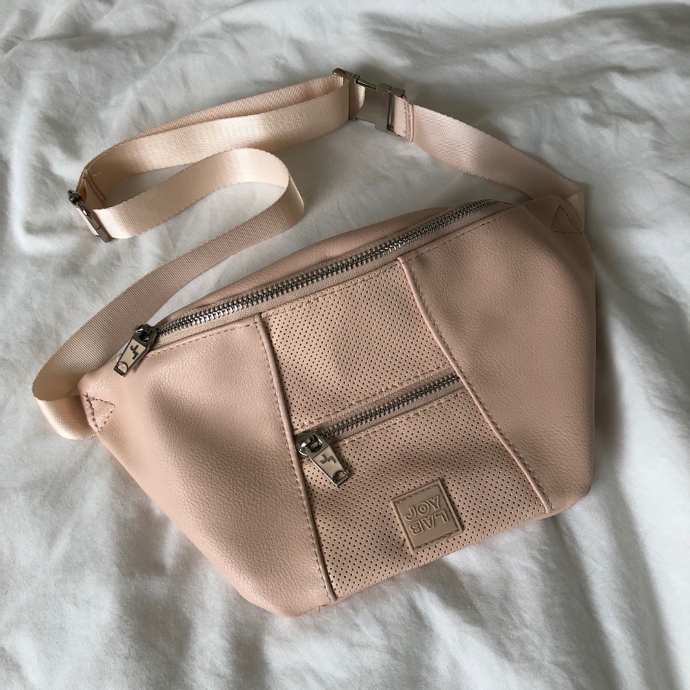 Pale pink fanny pack